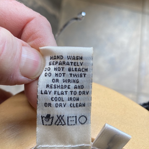 ‘Studio M’ Black/Light Grey Open Cardigan With Fringe Asymmetrical Hem Size Med - Picture 11 of 11